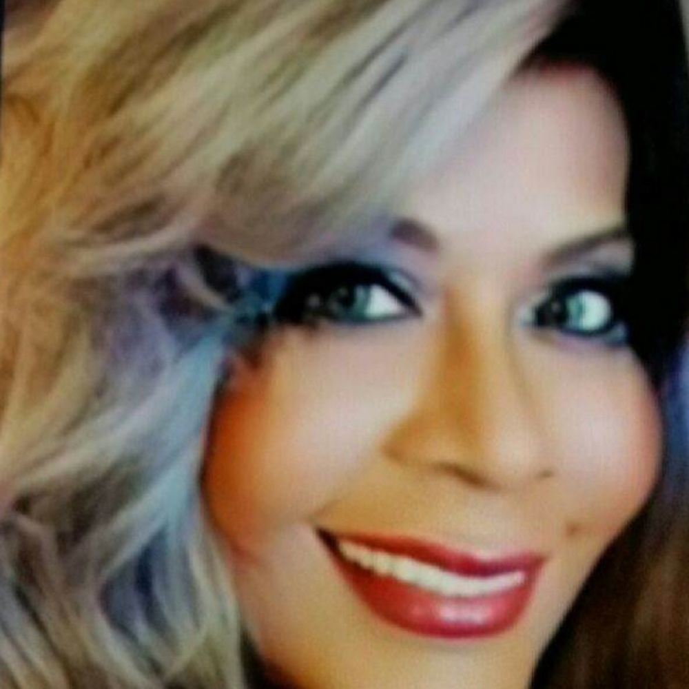 Meet your Posh Ambassador Sharon